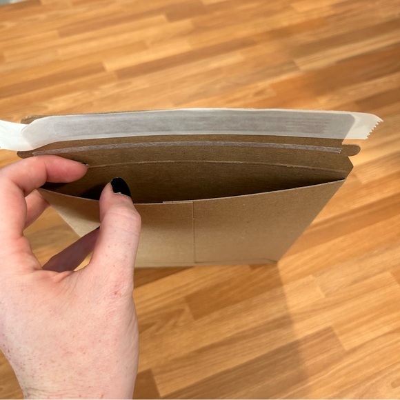 87 Count Kraft Cardboard Rigid Mailers 7" x 11” - Picture 6 of 7